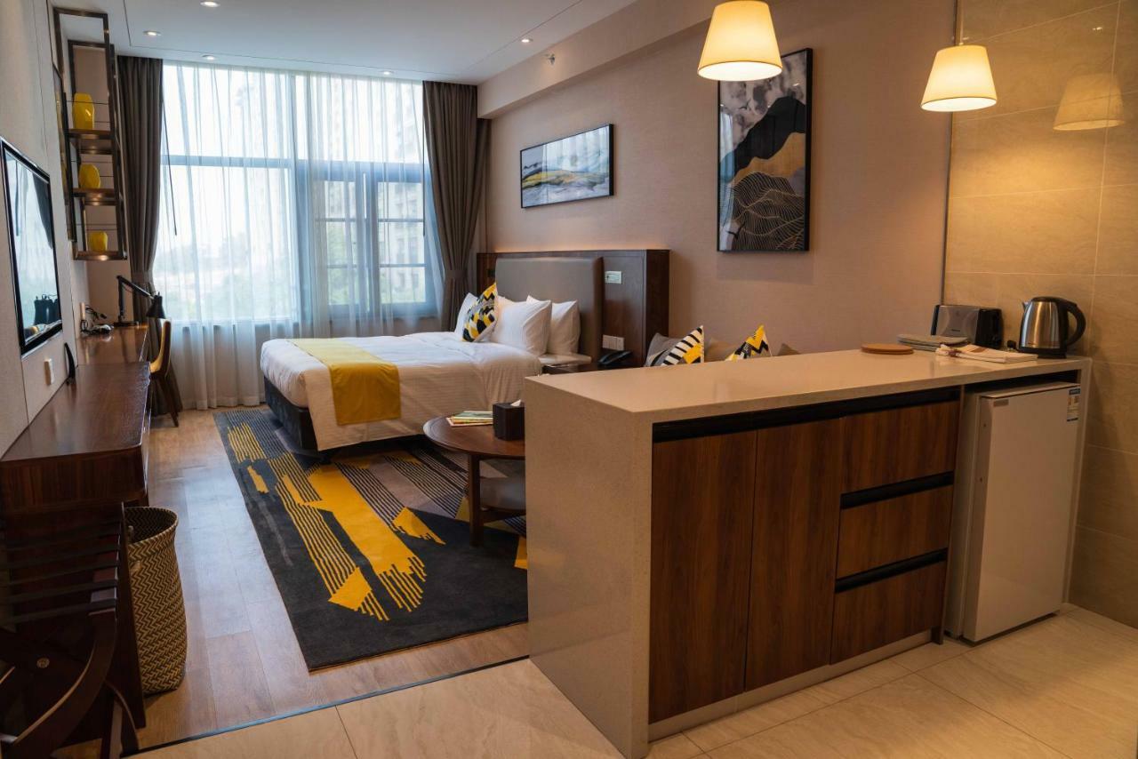 Citadines Taoyuanju Chongqing Aparthotel Exterior photo