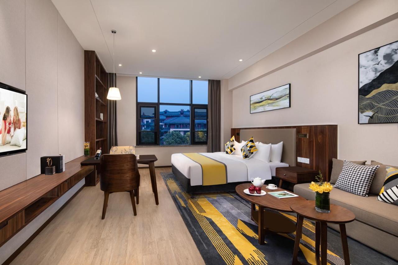Citadines Taoyuanju Chongqing Aparthotel Exterior photo